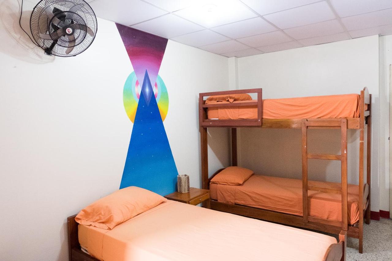 Hostel Nucapacha Guayaquil Zewnętrze zdjęcie